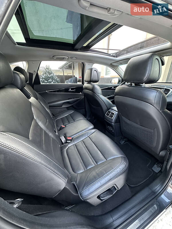Внедорожник / Кроссовер Kia Sorento 2015 в Ивано-Франковске