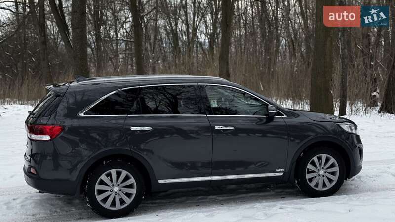 Внедорожник / Кроссовер Kia Sorento 2015 в Калуше