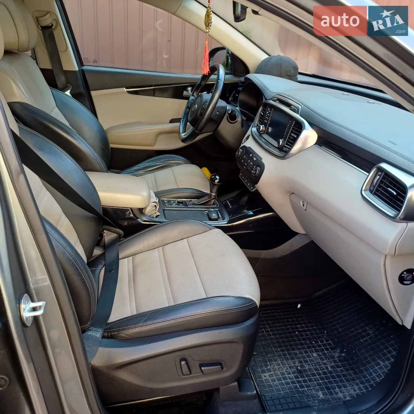 2015 Kia Sorento - фото 1