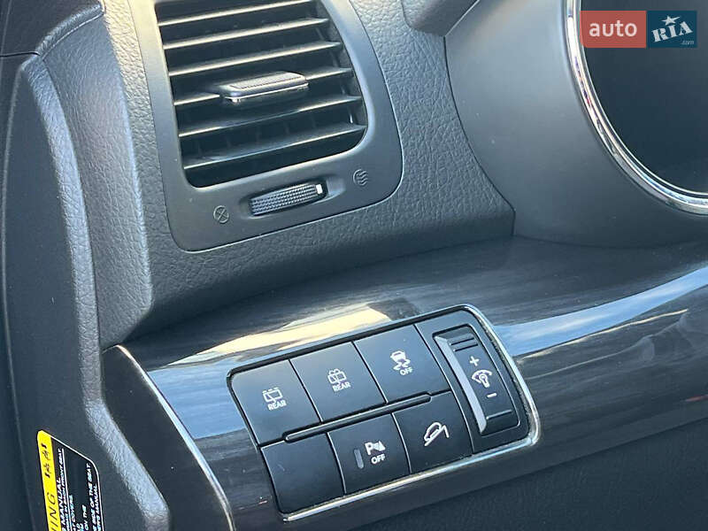 Внедорожник / Кроссовер Kia Sorento 2012 в Киеве