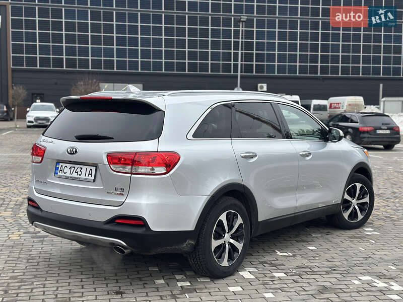 Внедорожник / Кроссовер Kia Sorento 2015 в Луцке