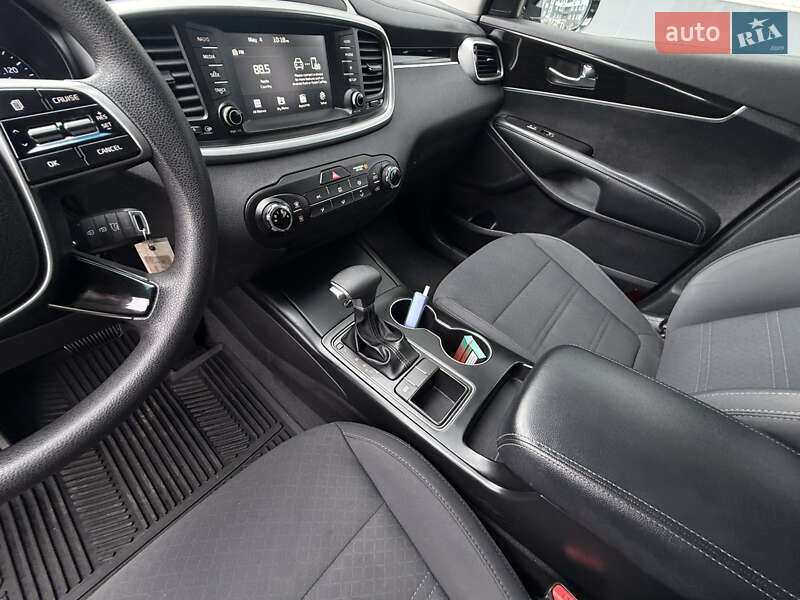 Внедорожник / Кроссовер Kia Sorento 2020 в Одессе