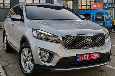 Внедорожник / Кроссовер Kia Sorento 2016 в Киеве