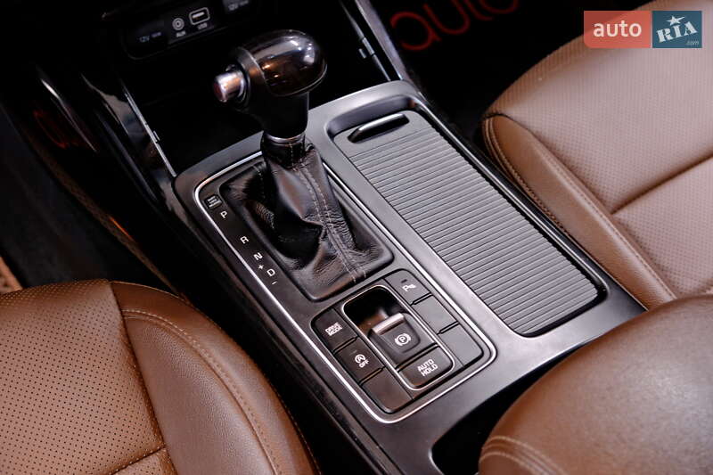 Внедорожник / Кроссовер Kia Sorento 2016 в Одессе