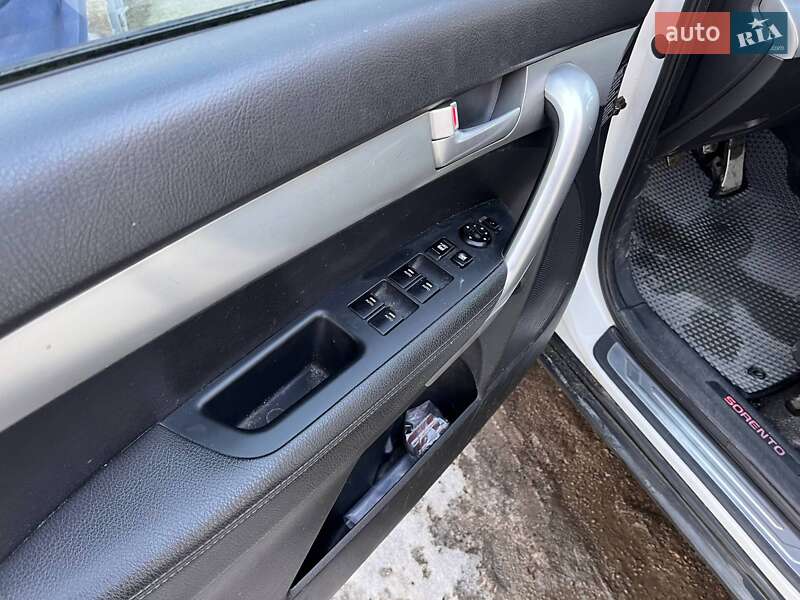 Внедорожник / Кроссовер Kia Sorento 2011 в Шепетовке