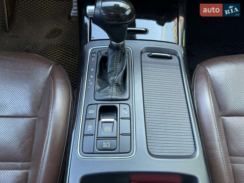 Внедорожник / Кроссовер Kia Sorento 2016 в Одессе