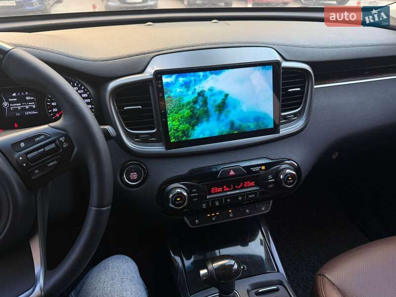Внедорожник / Кроссовер Kia Sorento 2016 в Одессе
