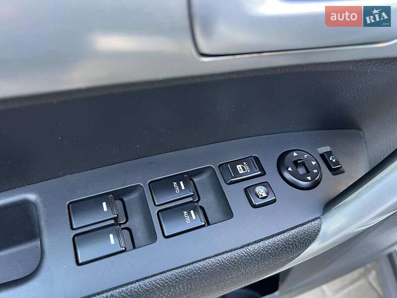 Внедорожник / Кроссовер Kia Sorento 2010 в Львове