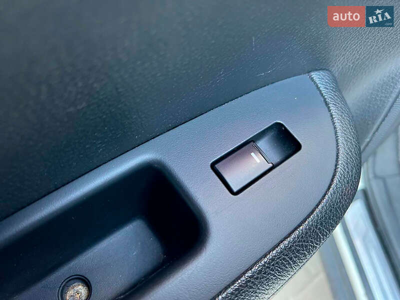 Внедорожник / Кроссовер Kia Sorento 2010 в Львове