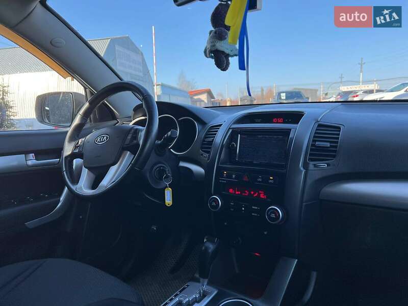 Внедорожник / Кроссовер Kia Sorento 2010 в Львове