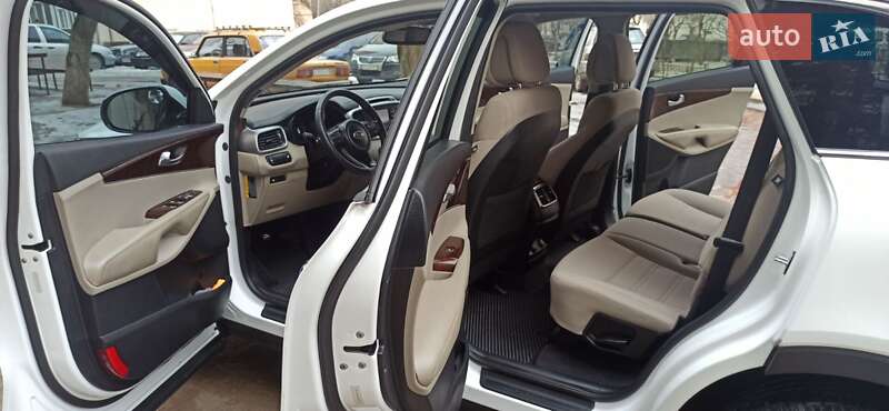 Внедорожник / Кроссовер Kia Sorento 2015 в Черновцах фото 17 Внедорожник / Кроссовер Kia Sorento 2015 в Черновцах