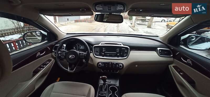 Внедорожник / Кроссовер Kia Sorento 2015 в Черновцах фото 20 Внедорожник / Кроссовер Kia Sorento 2015 в Черновцах
