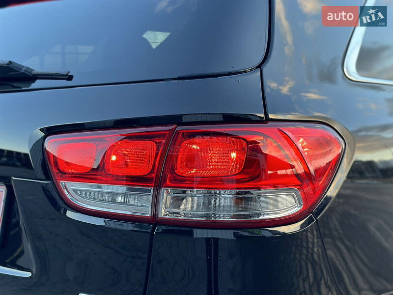 Внедорожник / Кроссовер Kia Sorento 2017 в Владимире