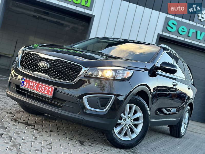 Внедорожник / Кроссовер Kia Sorento 2017 в Владимире