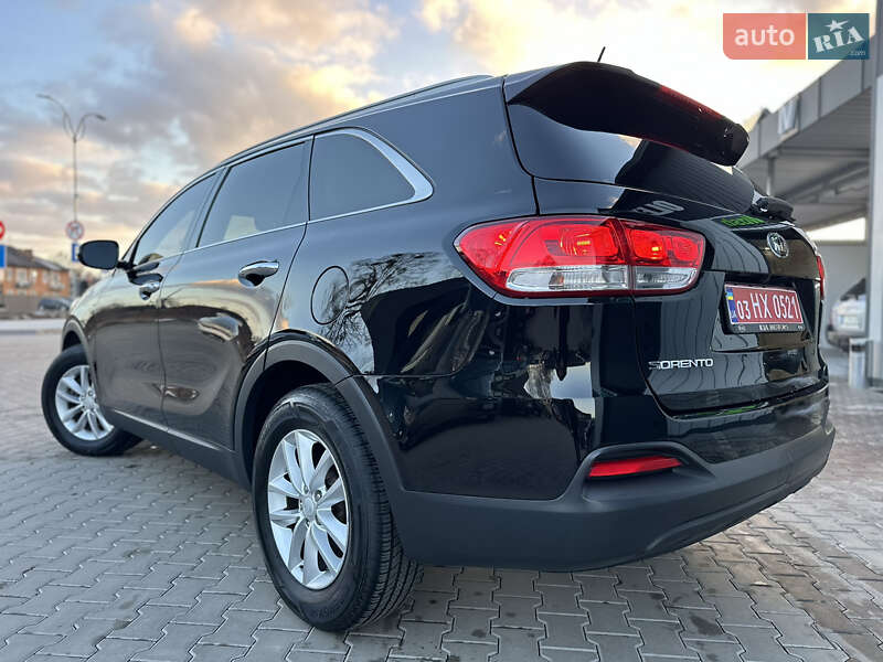 Внедорожник / Кроссовер Kia Sorento 2017 в Владимире