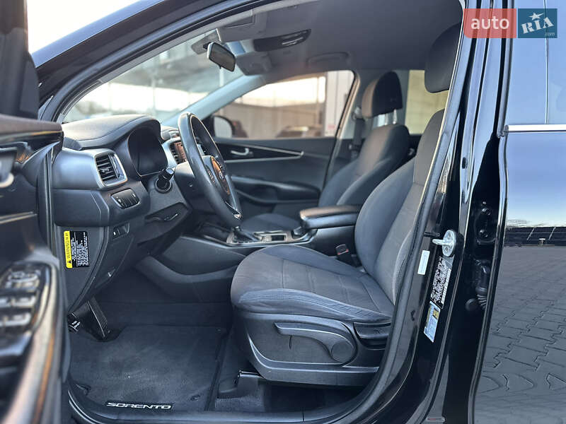 Внедорожник / Кроссовер Kia Sorento 2017 в Владимире