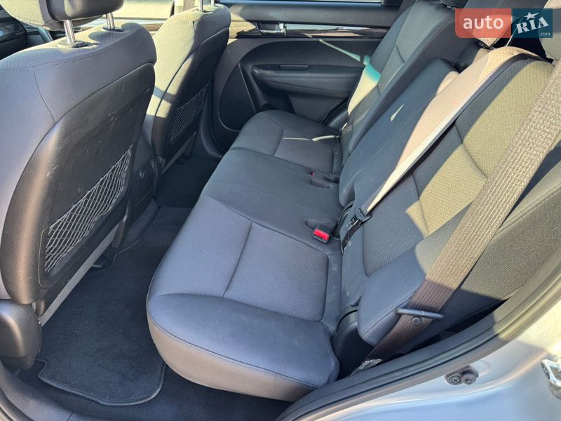 Внедорожник / Кроссовер Kia Sorento 2012 в Киеве