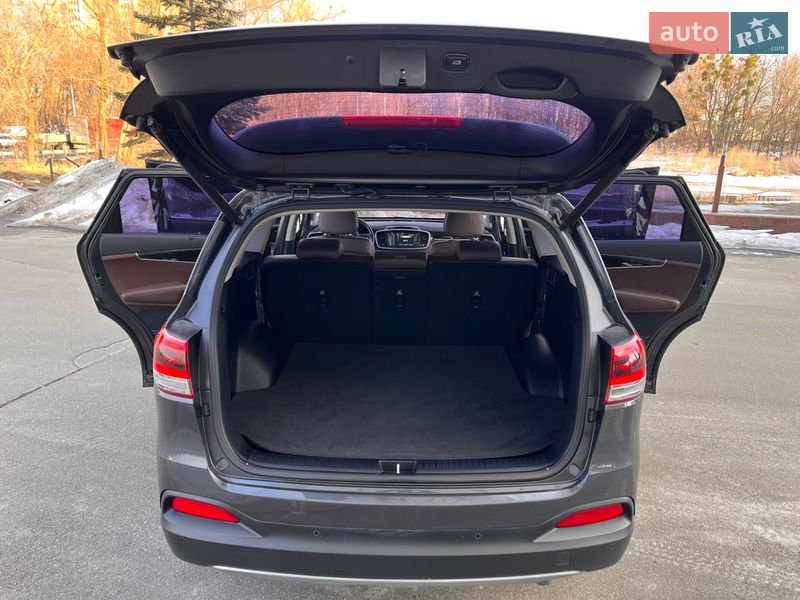 Внедорожник / Кроссовер Kia Sorento 2017 в Киеве