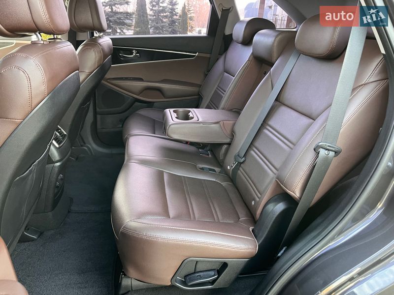 Внедорожник / Кроссовер Kia Sorento 2017 в Киеве