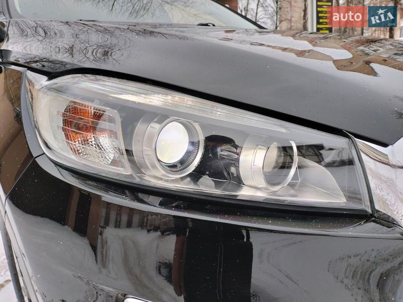 Внедорожник / Кроссовер Kia Sorento 2016 в Ровно