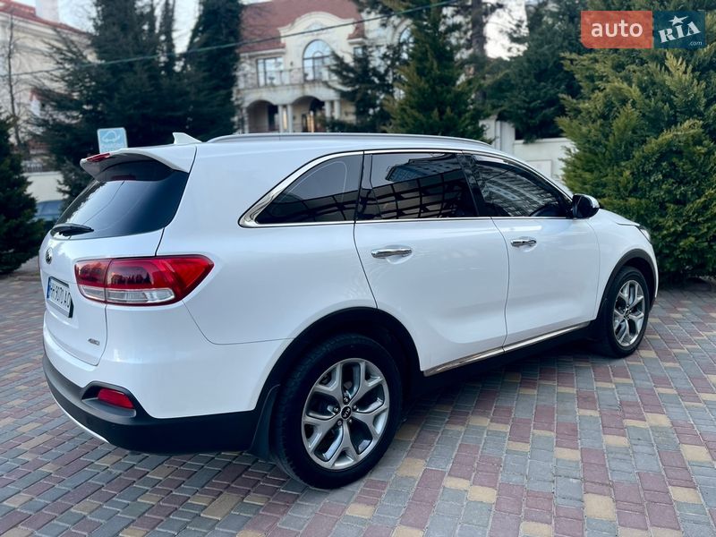 Внедорожник / Кроссовер Kia Sorento 2016 в Одессе