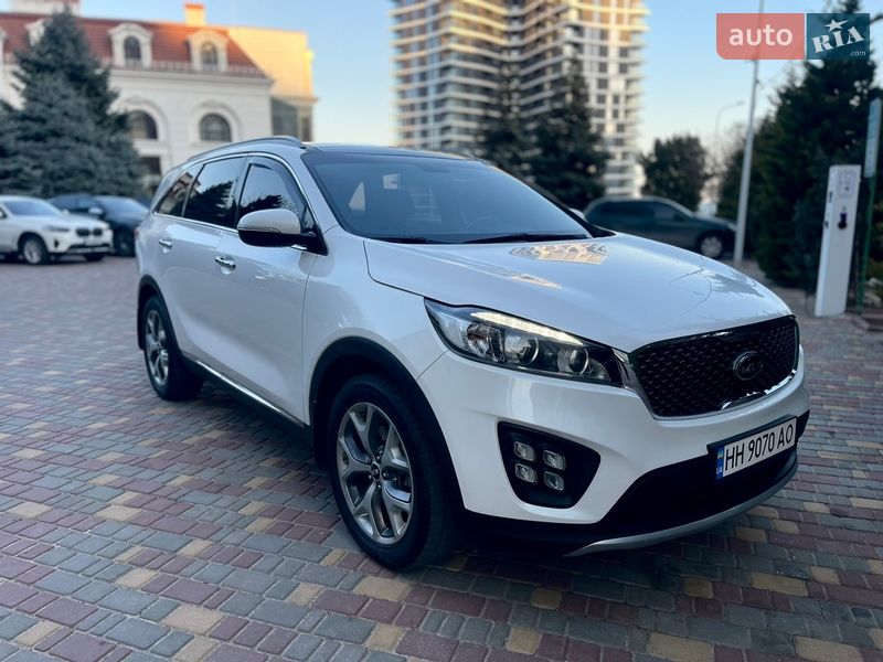 Внедорожник / Кроссовер Kia Sorento 2016 в Одессе
