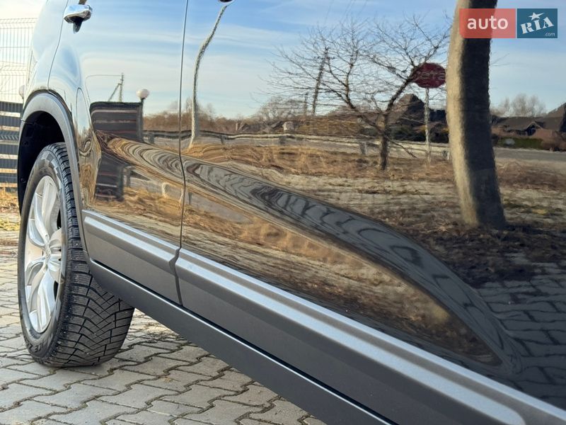 Внедорожник / Кроссовер Kia Sorento 2010 в Стрые