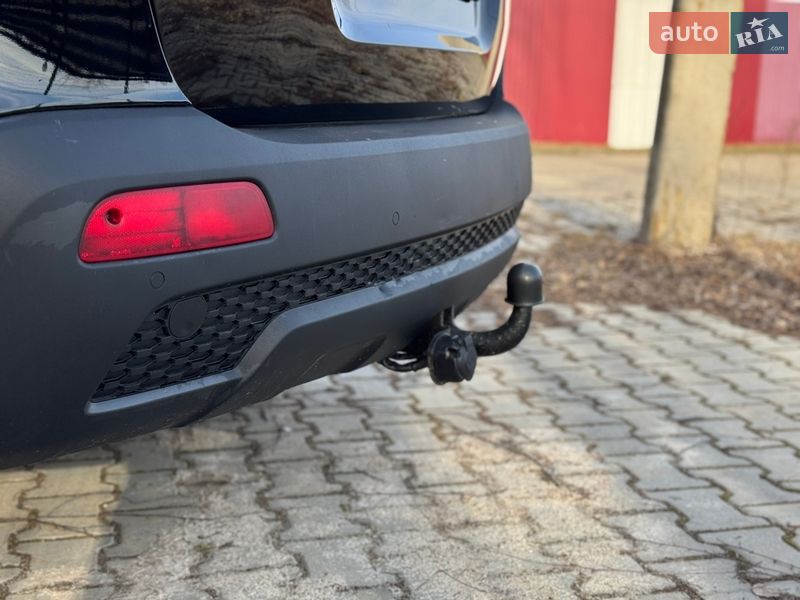 Внедорожник / Кроссовер Kia Sorento 2010 в Стрые