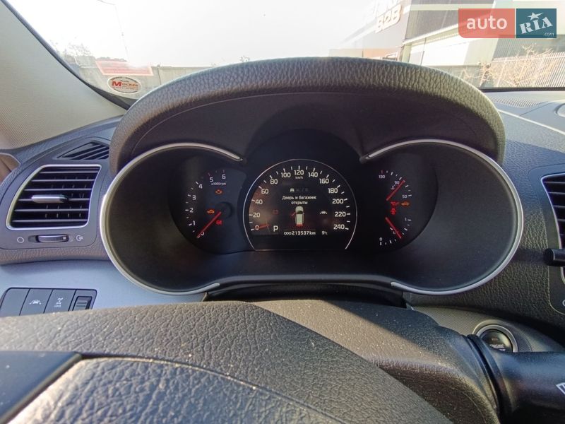 Внедорожник / Кроссовер Kia Sorento 2015 в Черкассах