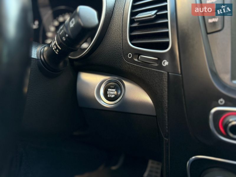 Внедорожник / Кроссовер Kia Sorento 2013 в Ивано-Франковске