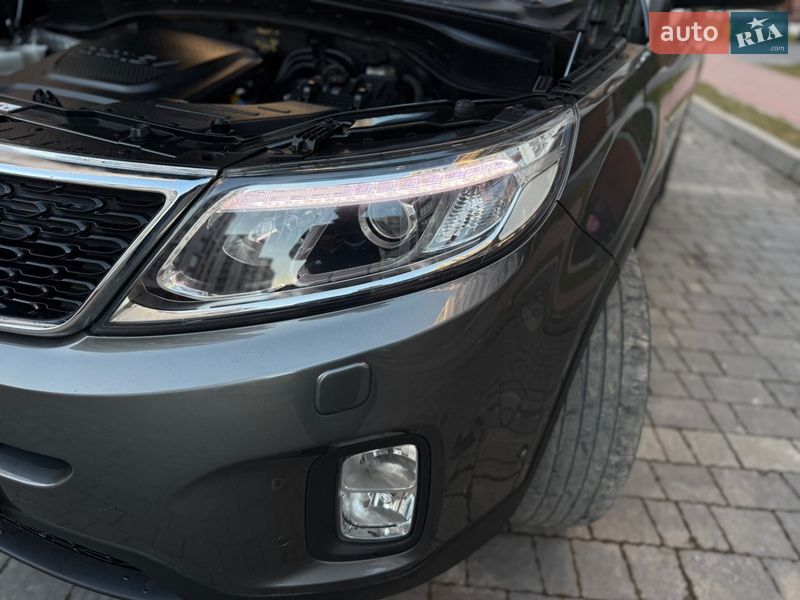 Внедорожник / Кроссовер Kia Sorento 2013 в Ивано-Франковске