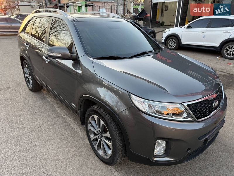 Внедорожник / Кроссовер Kia Sorento 2013 в Одессе фото 9 Внедорожник / Кроссовер Kia Sorento 2013 в Одессе