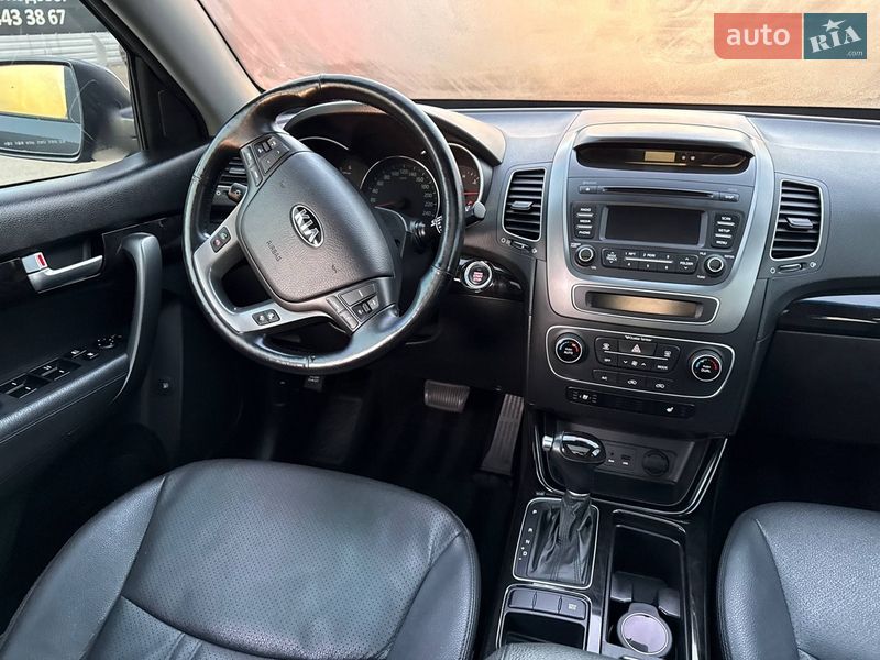 Внедорожник / Кроссовер Kia Sorento 2013 в Одессе фото 31 Внедорожник / Кроссовер Kia Sorento 2013 в Одессе