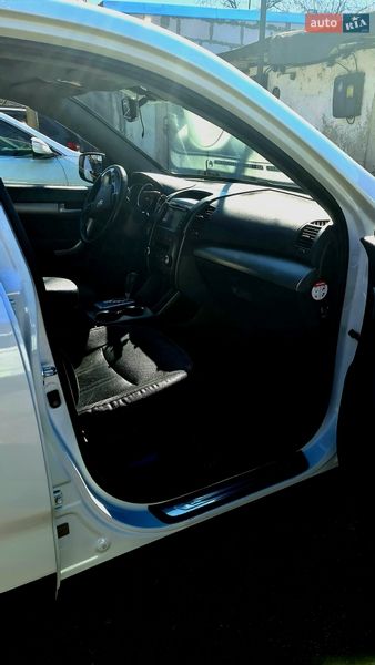 Позашляховик / Кросовер Kia Sorento 2012 в Одесі