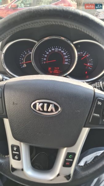 Позашляховик / Кросовер Kia Sorento 2012 в Одесі