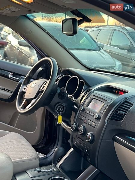 Внедорожник / Кроссовер Kia Sorento 2013 в Львове