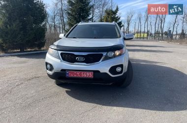 Внедорожник / Кроссовер Kia Sorento 2010 в Богородчанах