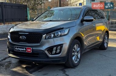 Внедорожник / Кроссовер Kia Sorento 2017 в Киеве