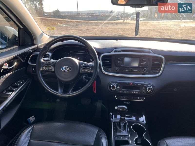 Позашляховик / Кросовер Kia Sorento 2015 в Ірпені