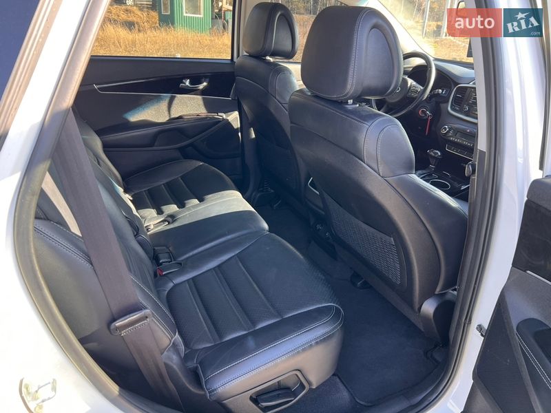 Позашляховик / Кросовер Kia Sorento 2015 в Ірпені