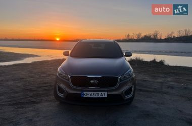 Позашляховик / Кросовер Kia Sorento 2015 в Дніпрі