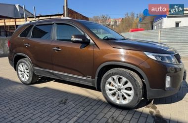Внедорожник / Кроссовер Kia Sorento 2014 в Черновцах