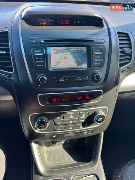 Позашляховик / Кросовер Kia Sorento 2014 в Чернівцях