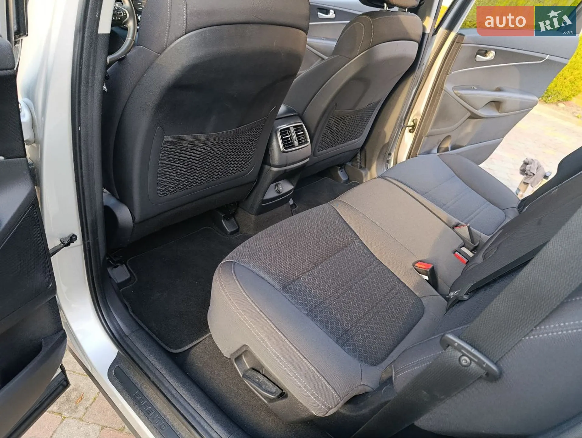 2015 Kia Sorento - мініатюра 25