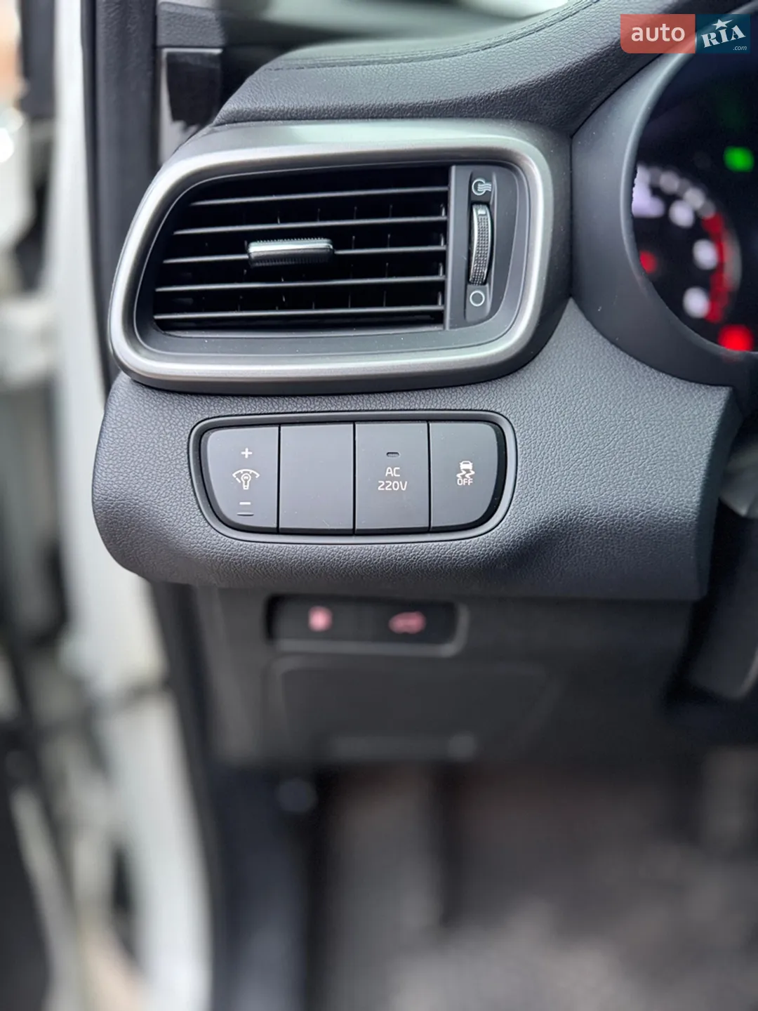 2015 Kia Sorento - мініатюра 16