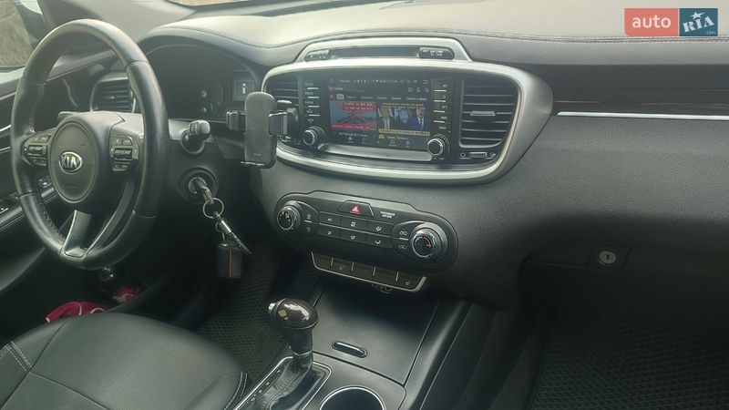 Внедорожник / Кроссовер Kia Sorento 2015 в Киеве