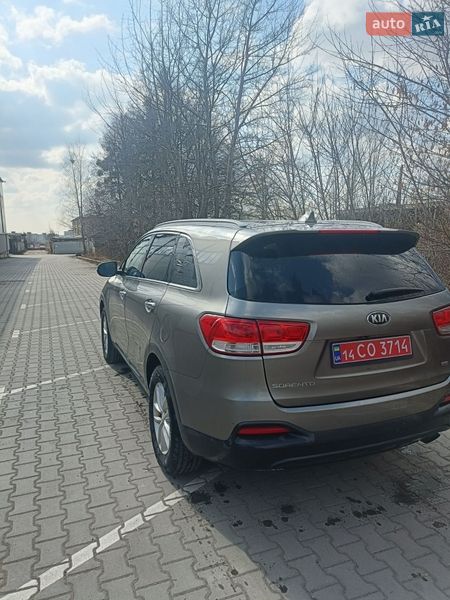 Внедорожник / Кроссовер Kia Sorento 2015 в Ровно