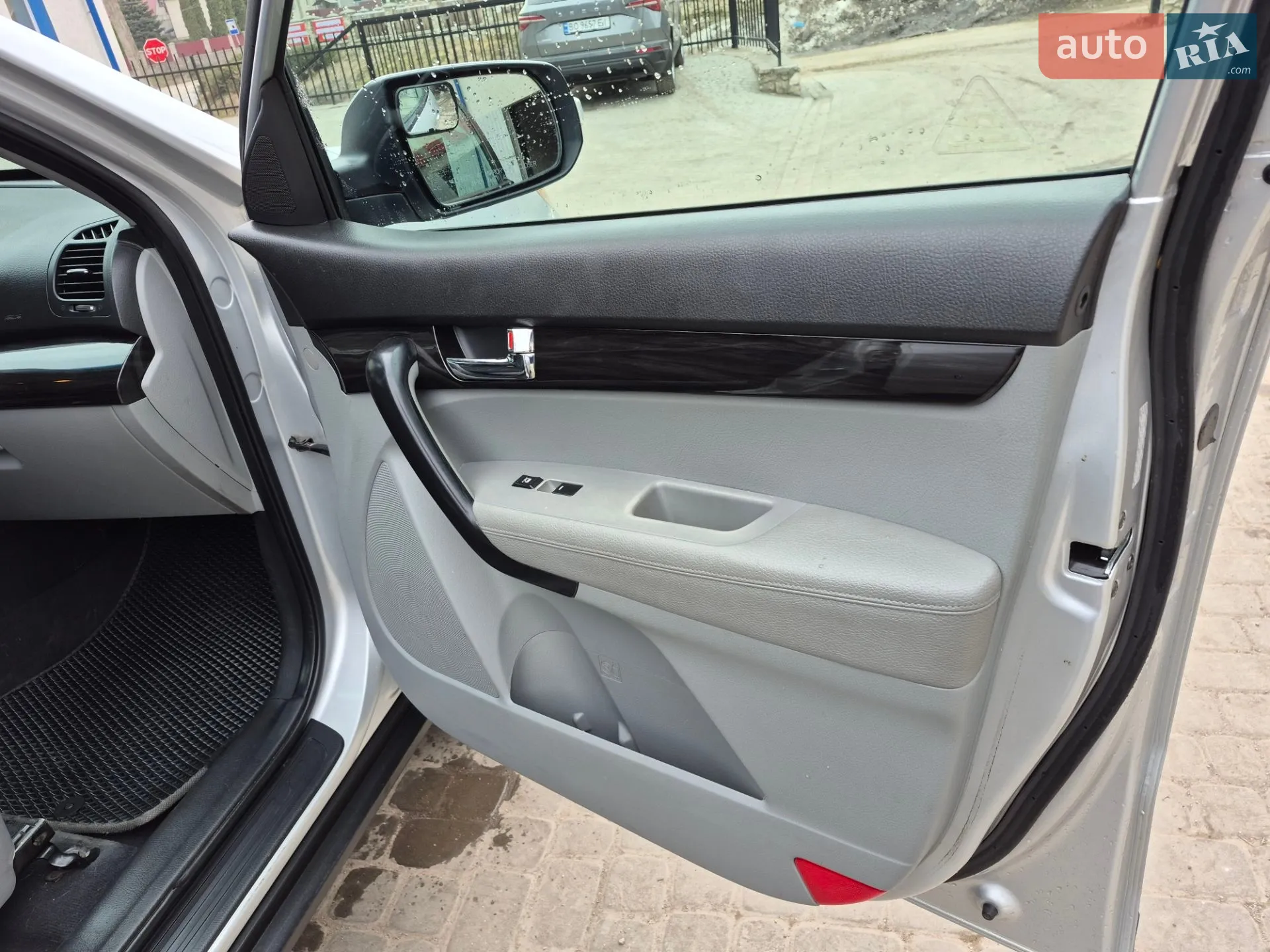 2011 Kia Sorento - мініатюра 21