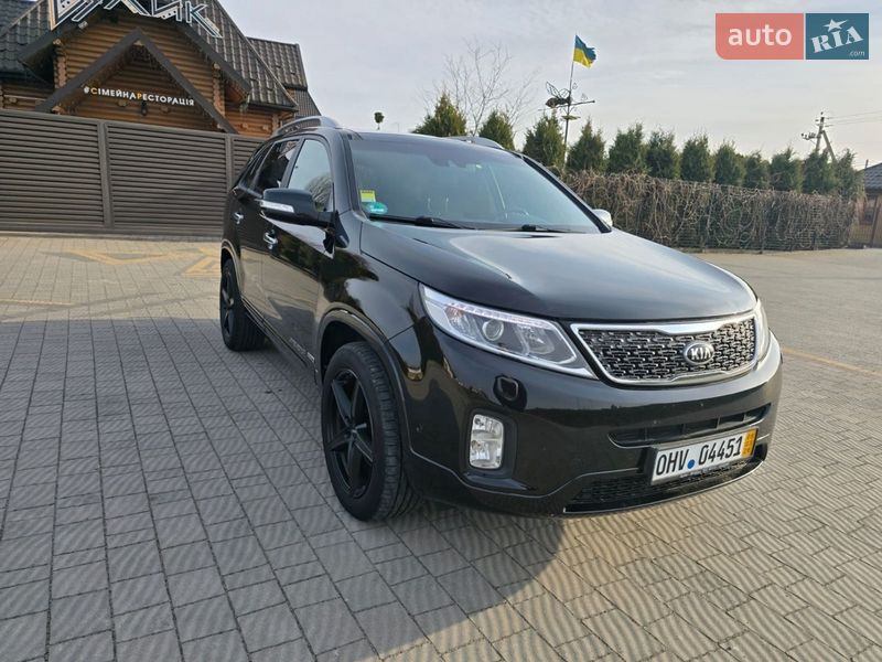 Позашляховик / Кросовер Kia Sorento 2014 в Стрию