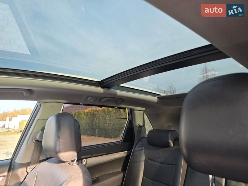 Позашляховик / Кросовер Kia Sorento 2014 в Стрию